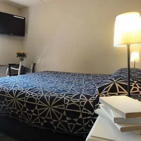 Guest house Fonda Matia 2*