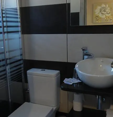 Guest house Fonda Matia 2*