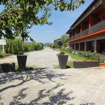 Fonda Matia Guest house